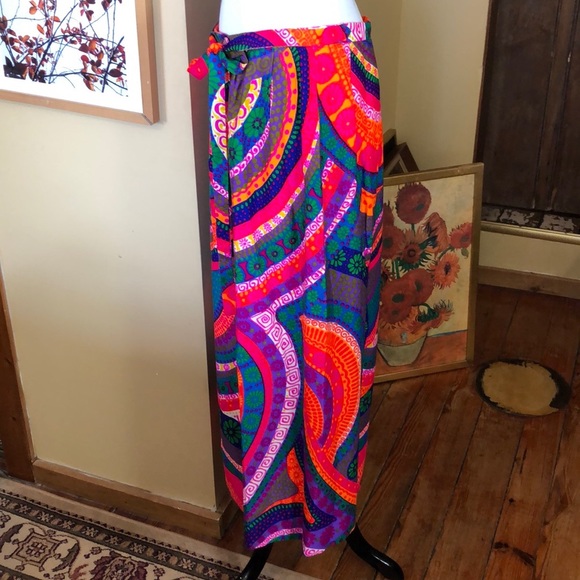 ❌Sold❌VINTAGE 60s Leslie Fay 5th Ave NYC GROOVY Wrap Tie Maxi Skirt Vivid Swirl - Picture 12 of 16